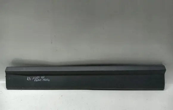 Audi Q2 - Front door trim (molding)