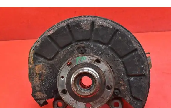 Skoda Yeti (5L) Front wheel hub spindle knuckle 