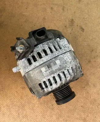 BMW X1 E84 Generator/alternator 7605478