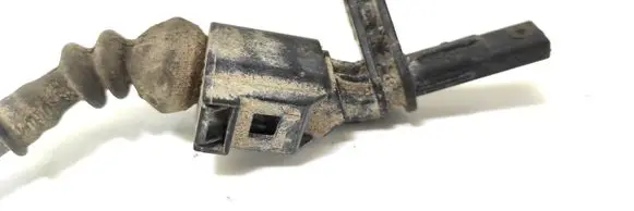 Volkswagen PASSAT B6 ABS brake wheel speed sensor