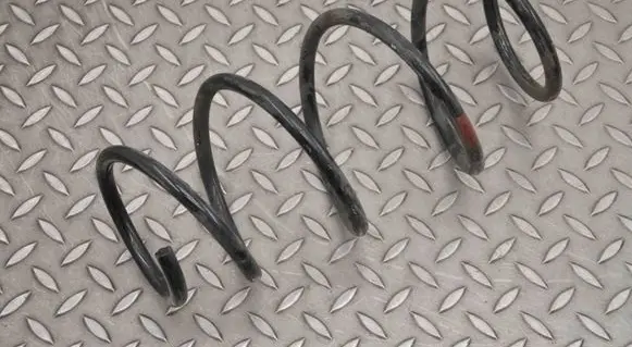Toyota Prius (XW30) Front coil spring