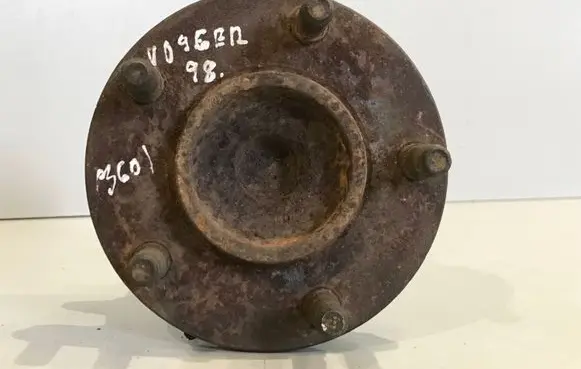 Chrysler Voyager Rear wheel bearing hub 