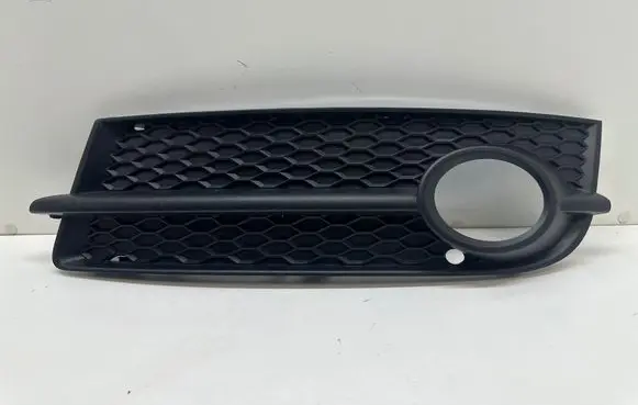 Audi TT TTS Mk2 Front fog light trim/grill 8J0807681 8J0807151