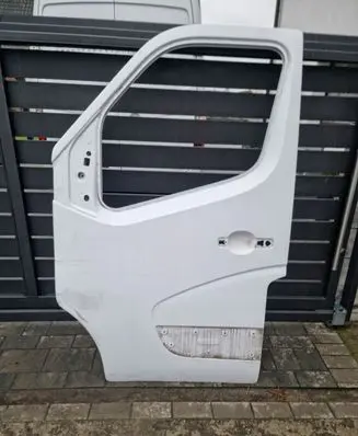 Renault Master III Front door