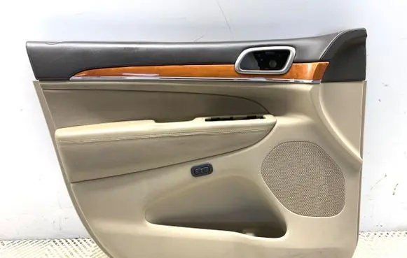Jeep Grand Cherokee Front door card panel trim 