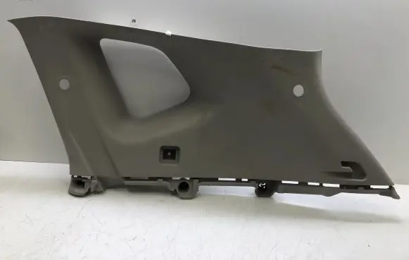 Nissan X-Trail T32 (D)pillar trim (top) 849404CE0A