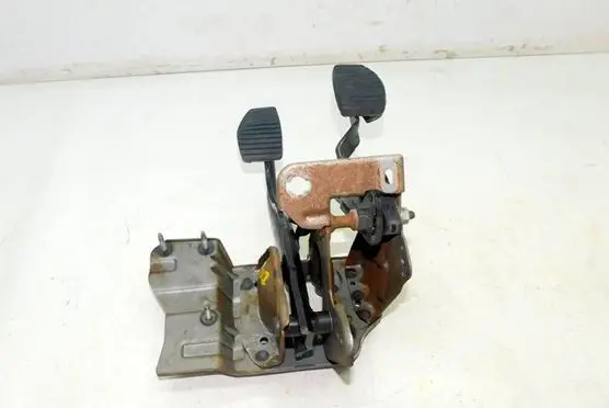Peugeot 207 Pedal assembly 9680547680 188174