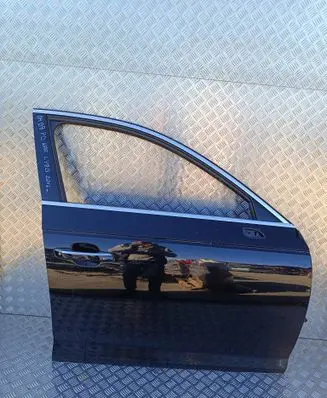 Audi A8 S8 D4 4H Front door