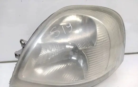 Renault Master II Headlight/headlamp 8200163516 02E5T1