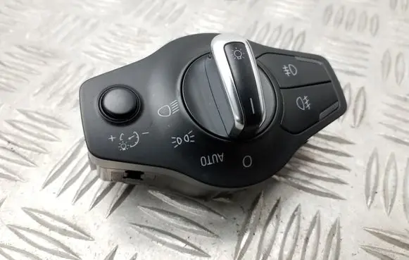 Audi A4 S4 B8 8K Light switch 8K0941531G