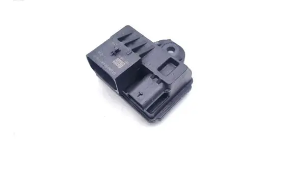 BMW 3 E90 E91 Glow plug pre-heat relay 8519471 0522120103 851947101