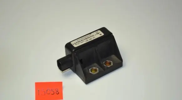 Volkswagen Golf IV ESP acceleration yaw rate sensor 1J1907637 10098004102