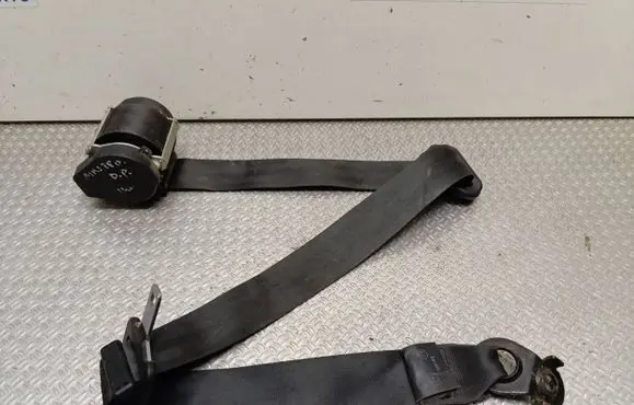 Renault Master III Front seatbelt 868840019R 07122011