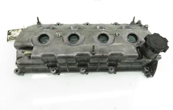 Toyota RAV 4 (XA20) Rocker cam cover 