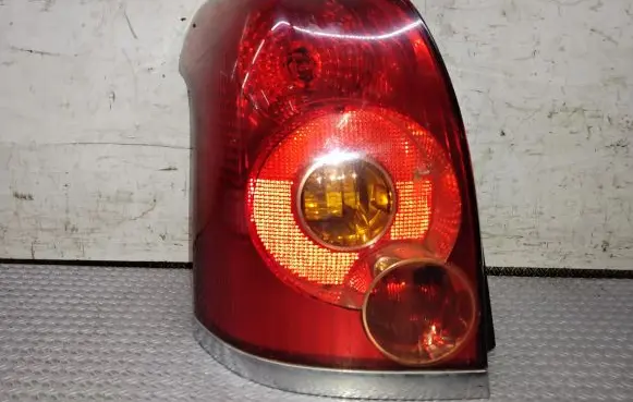 Toyota Avensis T250 Rear/tail lights