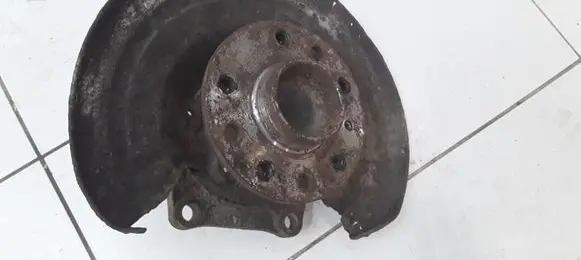 Opel Meriva A Rear wheel hub spindle/knuckle 