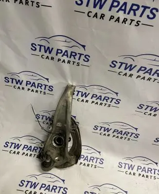 BMW 5 G30 G31 Front wheel hub 688438501