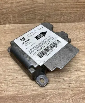 Opel Vectra B Airbag control unit/module 24416701 5WK42975