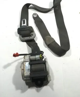 Mitsubishi Pajero Front seatbelt TKAB2EN233 4604 N1684