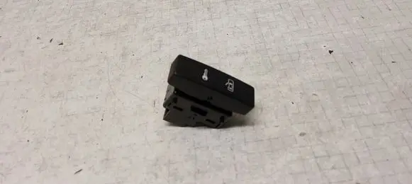 Volkswagen Touareg I Central locking switch button 7L6962125