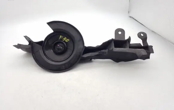 BMW 3 F30 F35 F31 Engine compartment rubber 7255804 51767255804