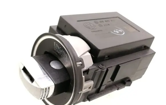 Volkswagen PASSAT B6 Ignition lock 3C0905843 33303301