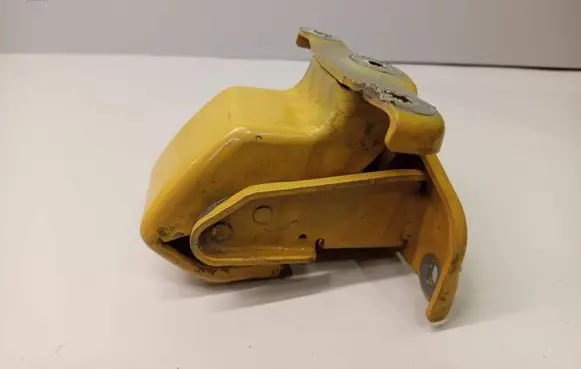 Opel Vivaro Loading door upper hinge 312304 66379