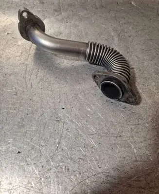 Nissan Qashqai EGR valve line/pipe/hose