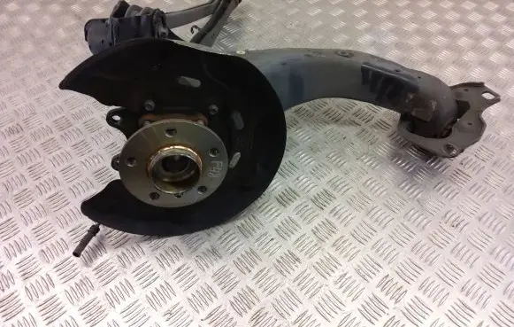 BMW X1 F48 F49 Rear wheel hub spindle/knuckle 