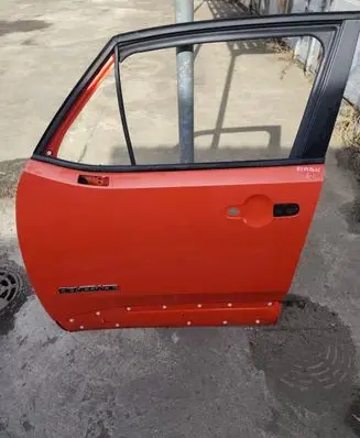 Jeep Renegade Front door 