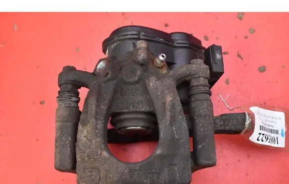 Nissan X-Trail T32 Rear brake caliper 440004CA0A