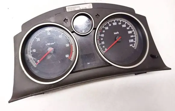 Opel Astra H Speedometer (instrument cluster) 13172012