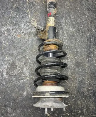 BMW 3 E92 E93 Front shock absorber with coil spring 6796160 E90V015SL 05410151