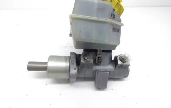 Ford Galaxy Master brake cylinder 7M4611303A