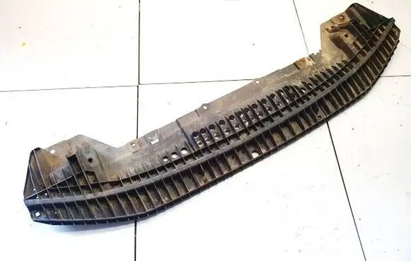 Toyota Verso Engine splash shield/under tray 526180F010