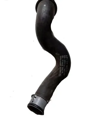 Mercedes-Benz E W212 Engine coolant pipe/hose A2045011682
