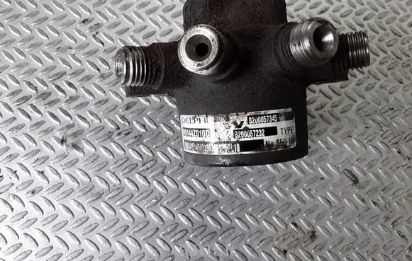Renault Kangoo I Fuel main line pipe 8200057345