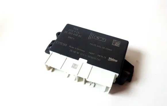 Opel Combo E Parking PDC control unit/module 9836044880