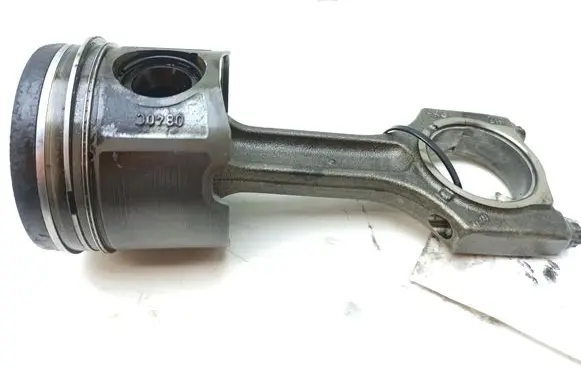 BMW 3 E90 E91 Piston with connecting rod 0840C