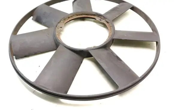 BMW 5 E39 Fan impeller 2243303