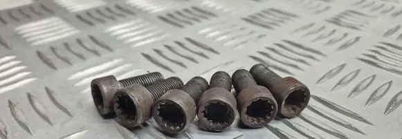 Audi A6 S6 C6 4F Flywheel bolts 