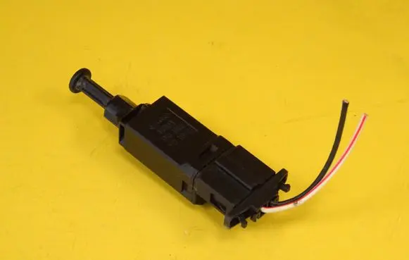 Volkswagen Golf IV Brake pedal sensor switch 1H0927189D