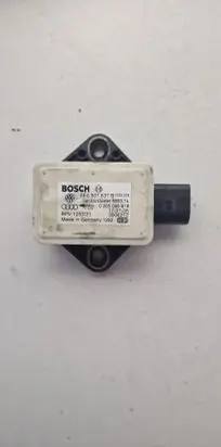 Audi A6 S6 C6 4F ESP acceleration yaw rate sensor 8E0907637B 0265005618 3004212