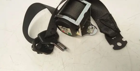 Opel Corsa D Rear seatbelt 609160500B