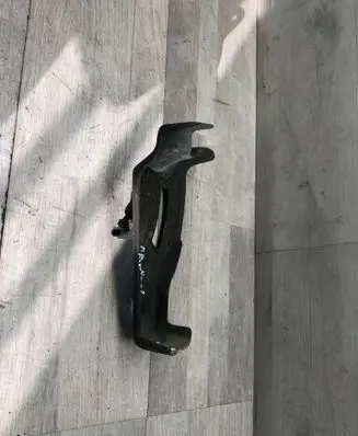 Mercedes-Benz R W251 Fender mounting bracket