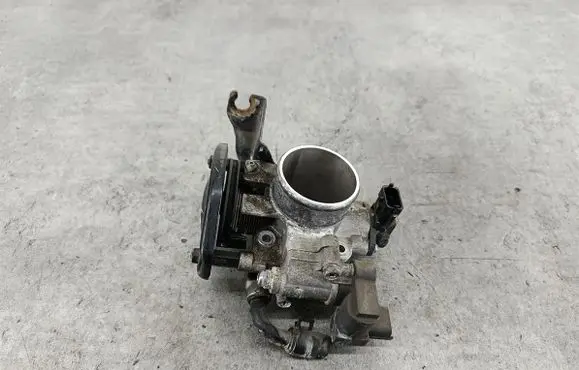 Hyundai i20 (PB PBT) Throttle body valve 