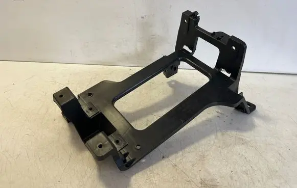 Audi Q7 4M Sound amplifier holder/bracket 4M0907348C