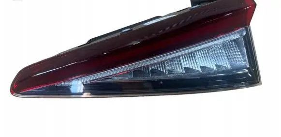 Skoda Enyaq iV Tailgate rear/tail lights 5LG945308