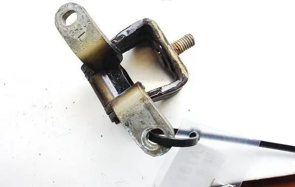 Skoda Superb B6 (3T) Tailgate/trunk/boot hinge 3t0827301