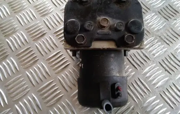 Mazda 323 ABS Pump B01F437A0
